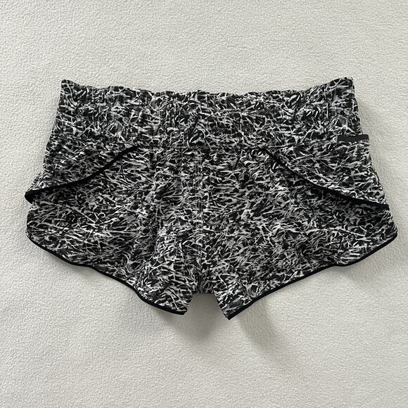 Lululemon Women Surf Short II Mini Ripple White Seal Grey Black Reversible 4 - Picture 2 of 8